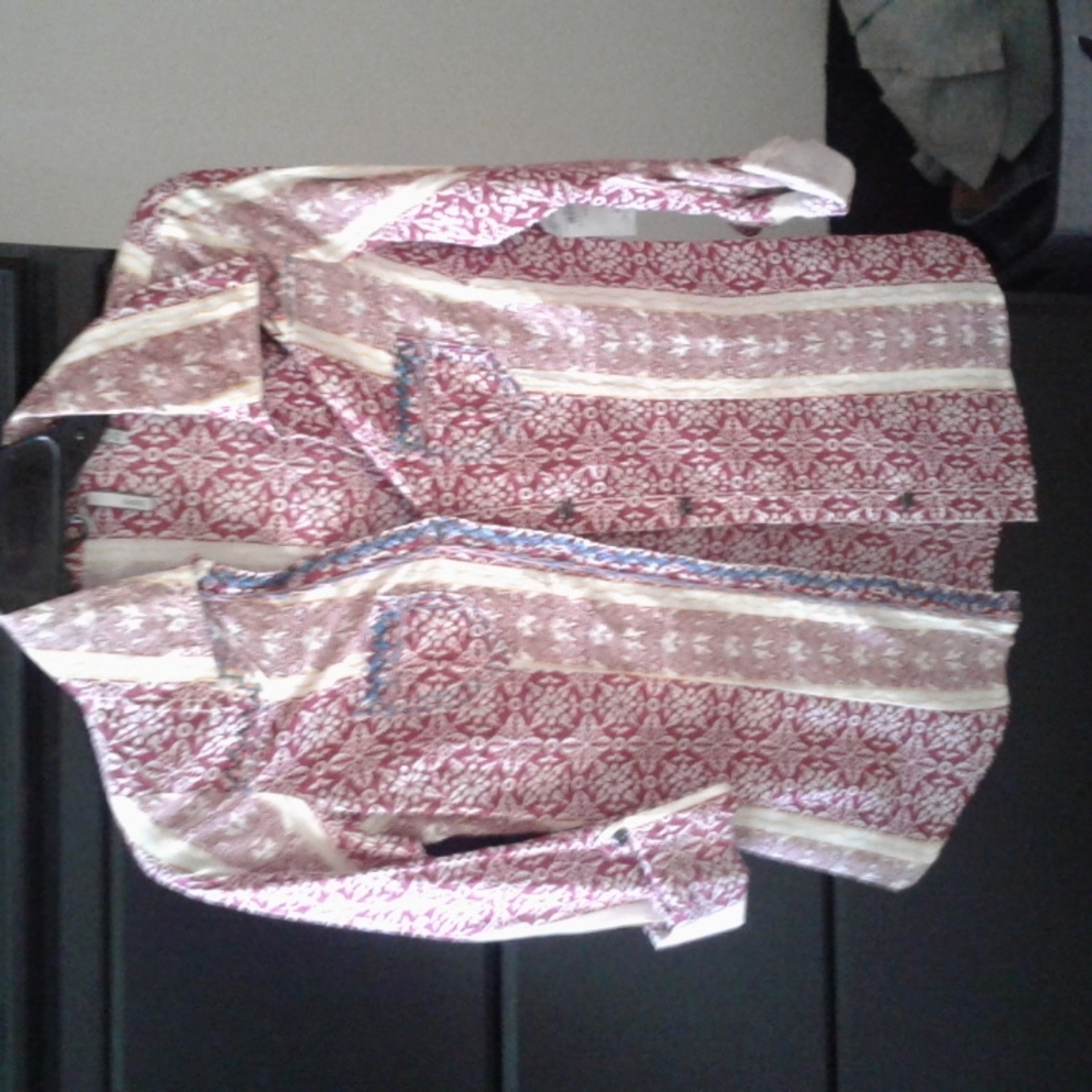 BUCKLE western embroidered button-down